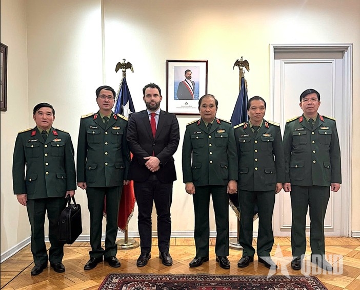 Thúc đẩy hợp tác quốc phòng Việt Nam - Chile trong lĩnh vực gìn giữ hòa bình Liên hợp quốc